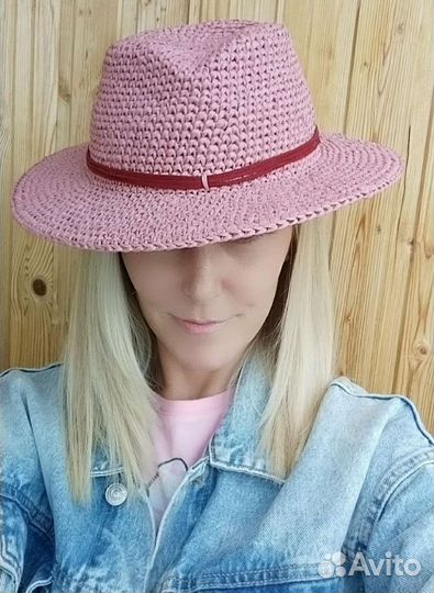 Шляпа из рафии