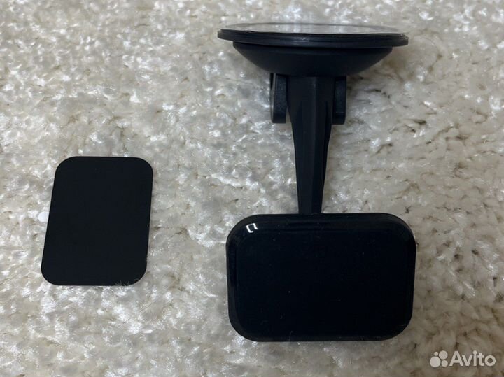 Держатель для телефона в машину