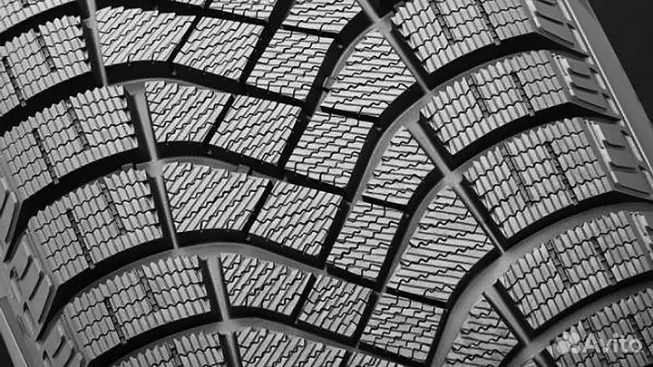 Pirelli Ice Zero FR 255/50 R19 107T