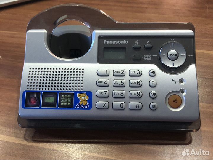 Стационарный телефон panasonic