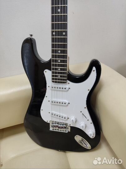 Электрогитара новый стратокастер Rocket