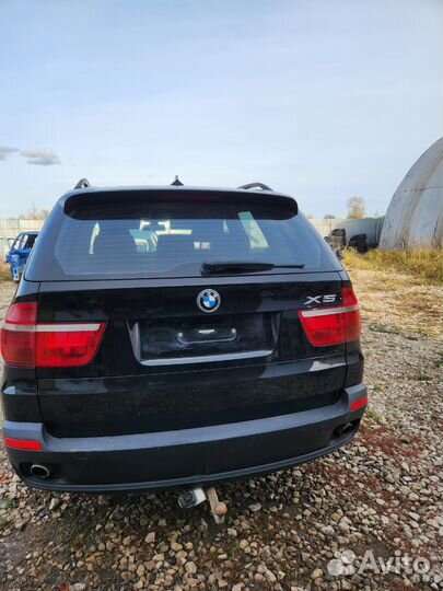 В разборе BMW X5 E70 3.0 л N52B30AF 2009 г