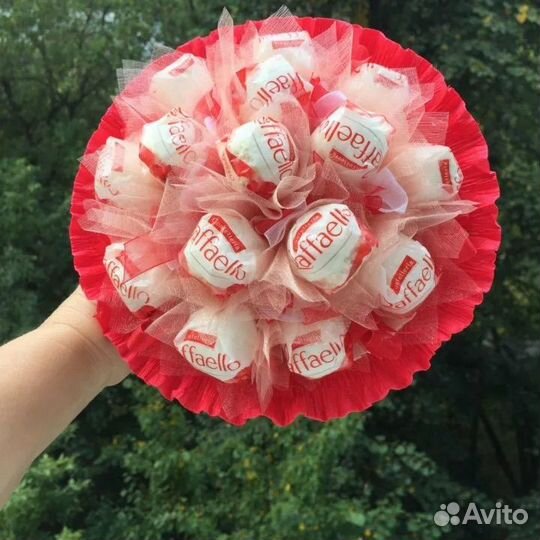 Букет из конфет. Сладкий подарок