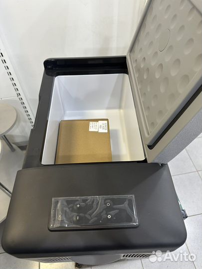 Автохолодильник alpicool