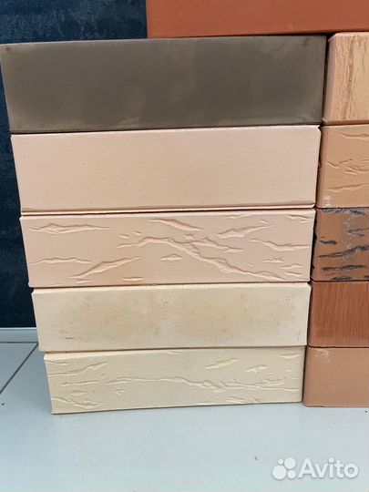 Кирпич облицовочный серый