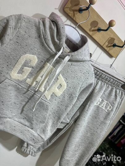 Детский костюм Gap 92