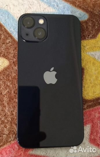 Телефон iPhone 13 128g на Гарантии