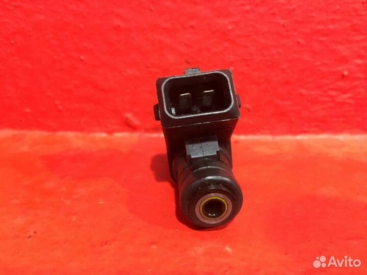 Форсунка Renault Scenic 2 K4M812 2005