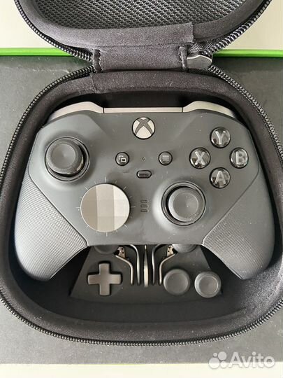 Геймпад Xbox Elite Series 2. На гарантии