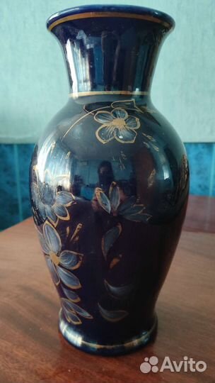 Керамическая ваза