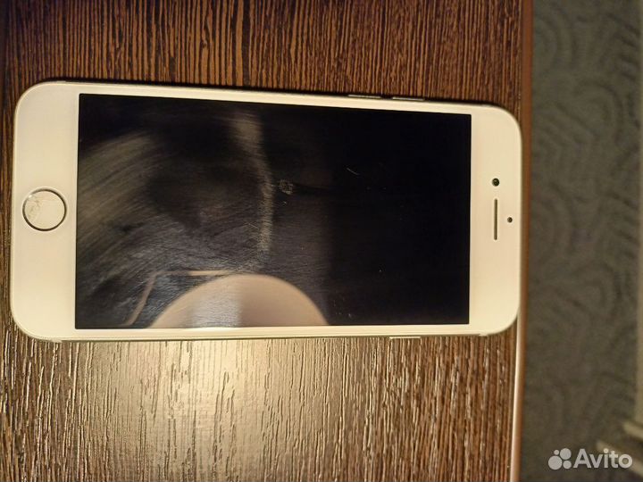 Телефон iPhone 7 128gb