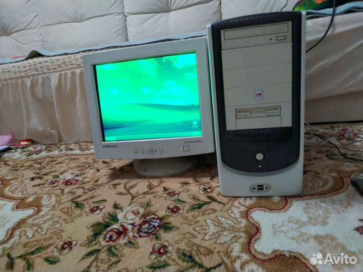 Настольный компьютер