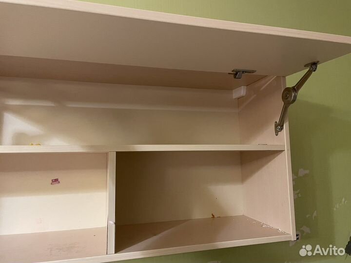 Полка настенная навесная