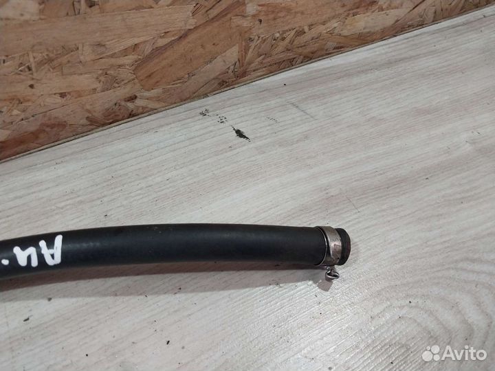 Шланг радиатора гура Audi A4 Volkswagen Passat B5