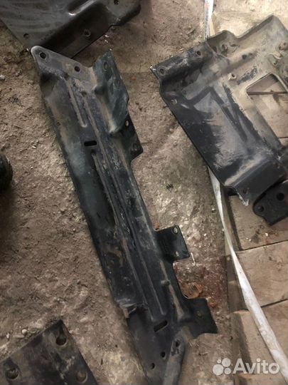 Кронштейн интеркулера Scania R-Serie