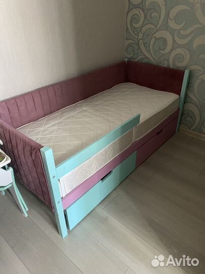 Кровать-тахта мягкая «Svogen мятный-лаванда»