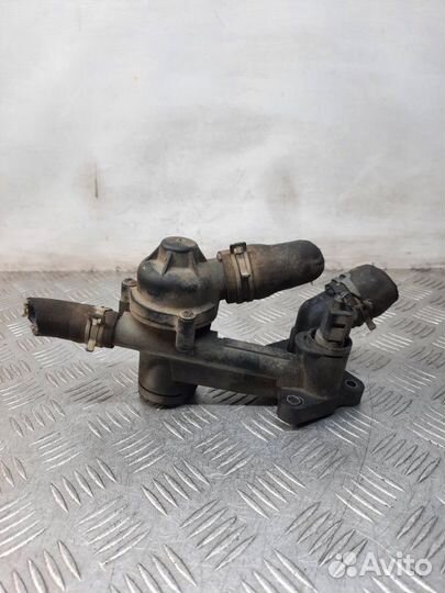 Корпус термостата Skoda Fabia хэтчбэк 5 дв. 1.2