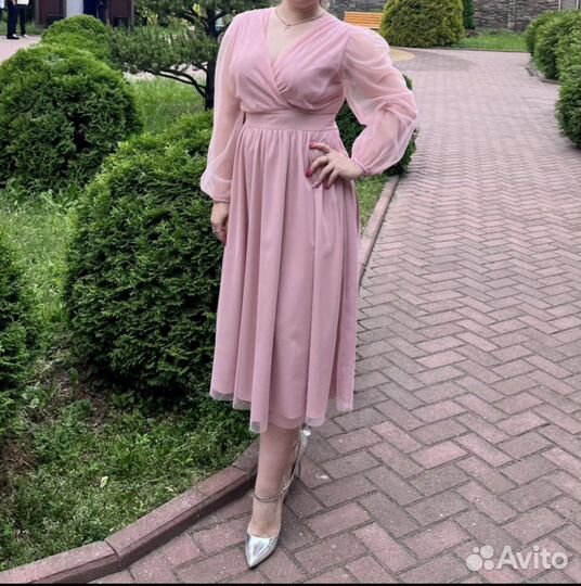 Вечернее платье