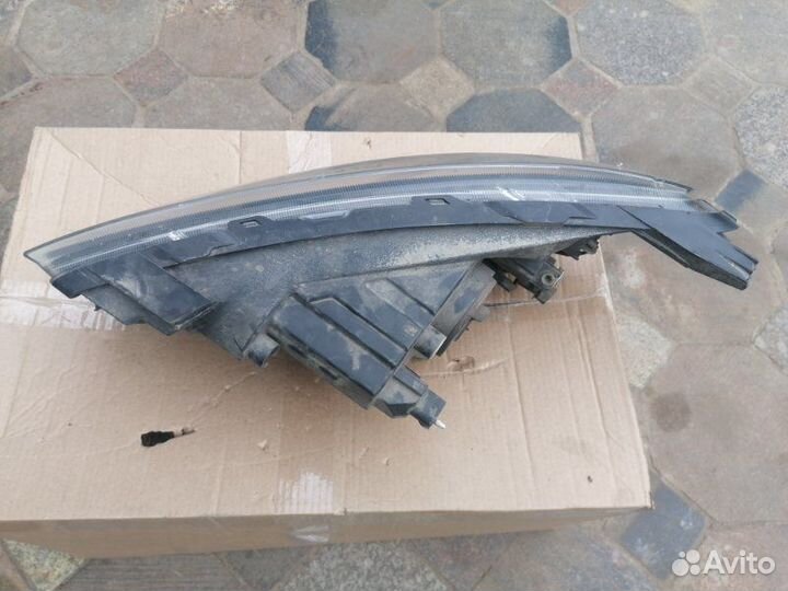 Фара передняя правая LADA Гранта 2019