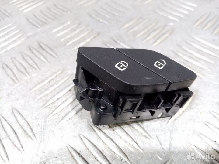 Б/У Кнопка центрального замка#001