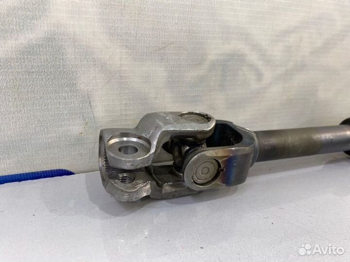 Рулевой карданчик Toyota Land Cruiser 200