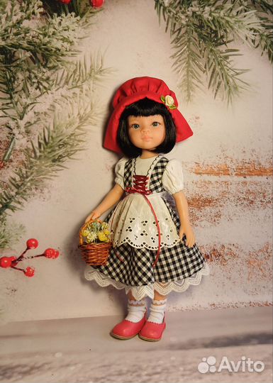 Одежда для куклы Паола рейна