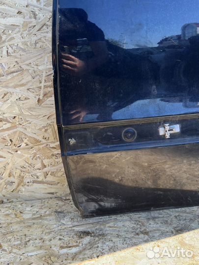 Дверь задняя левая Mercedes-Benz W211 E-Class
