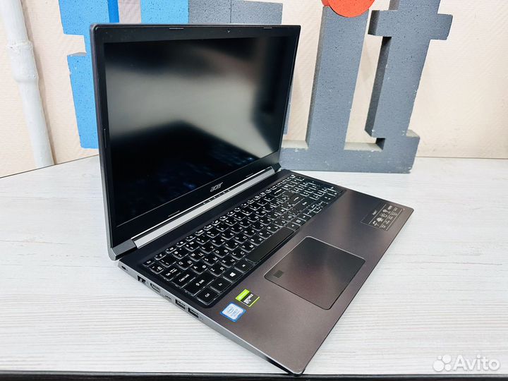 Игpoвoй acer i7-9750h GTX 1650