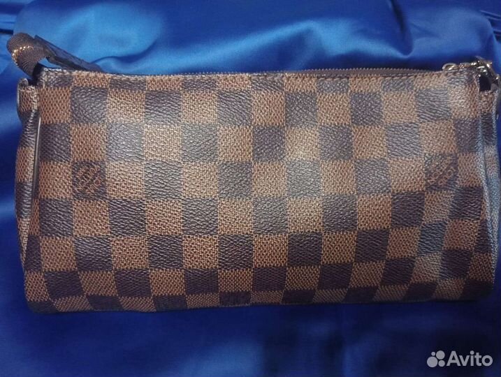 Louis vuitton клатч