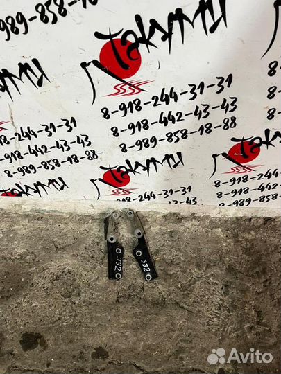 Петли капота Mitsubishi L200