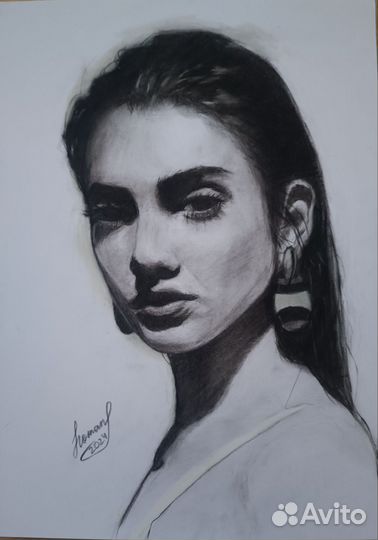 Портреты, картины, роспись одежды