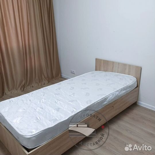 Кровать