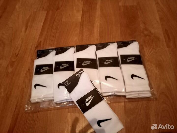 Носки nike высокие белые