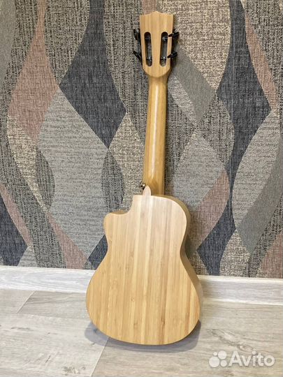 Укулеле Olive u300 концертная