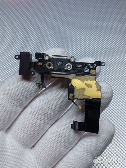 iPhone 5. Нижний шлейф зарядки. Оригинал