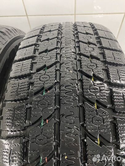 Toyo Observe GSi-5 235/60 R18