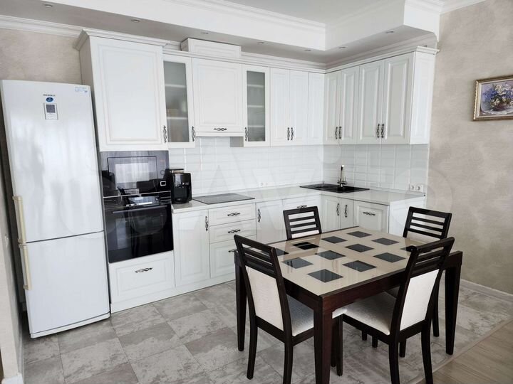 3-к. квартира, 130 м², 13/14 эт.