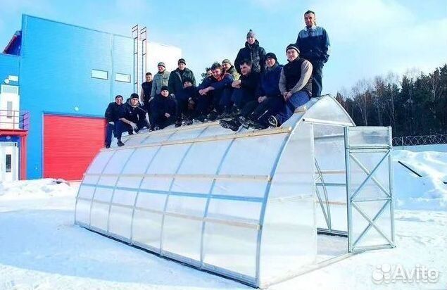 Теплица Усиленная с поликарбонатом
