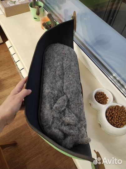 Гамак - лежанка для кота на окно