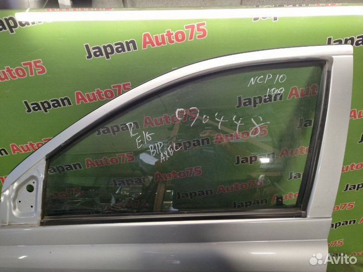 Дверь боковая передняя левая Toyota Vitz NCP10