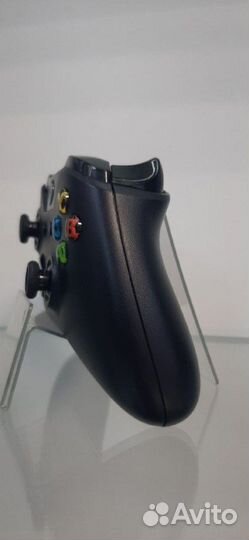 Геймпад беспроводной Microsoft Xbox Wireless