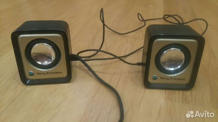 Колонки Sony Ericsson MPS-70 для телефона