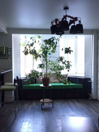 2-к. квартира, 60 м², 2/9 эт.