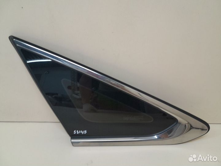 Стекло кузовное глухое левое Hyundai Sonata 7 LF 2