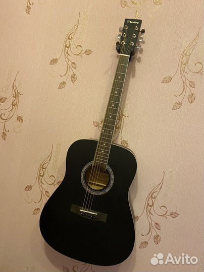 Акустическая гитара