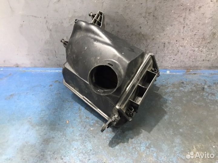 Корпус фильтра Nissan Qashqai J10