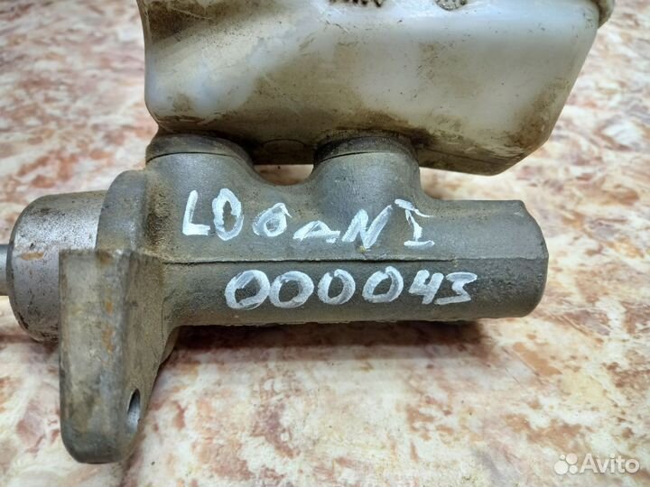 Цилиндр тормозной главный Renault Logan