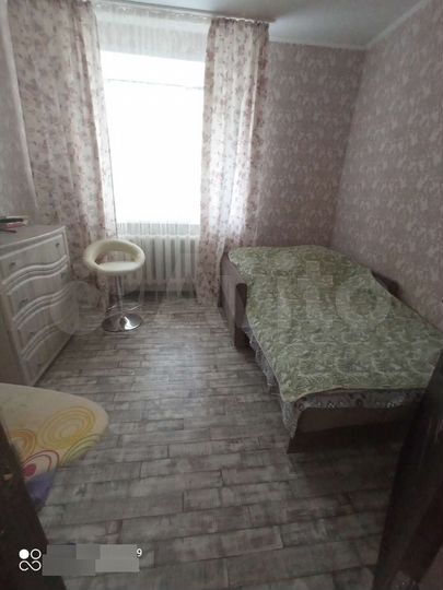 2-к. квартира, 45 м², 3/3 эт.