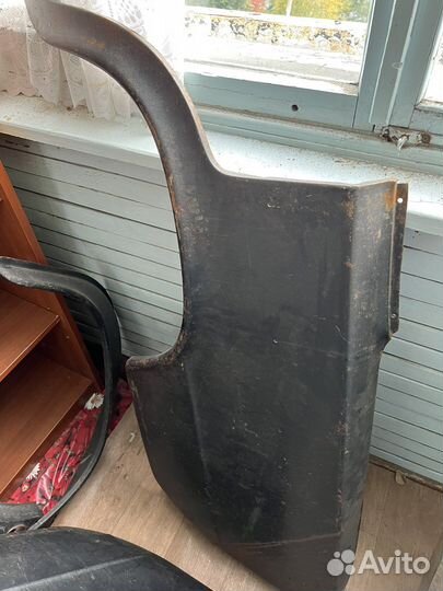 Продам кузовные детали ваз 2106