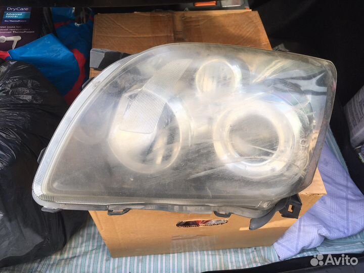 Фара передняя левая